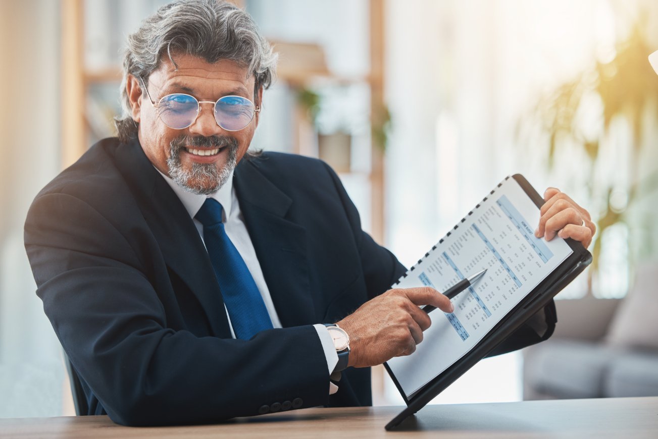 Document Accounting And Business Man In Office Por UV9PVMG 1